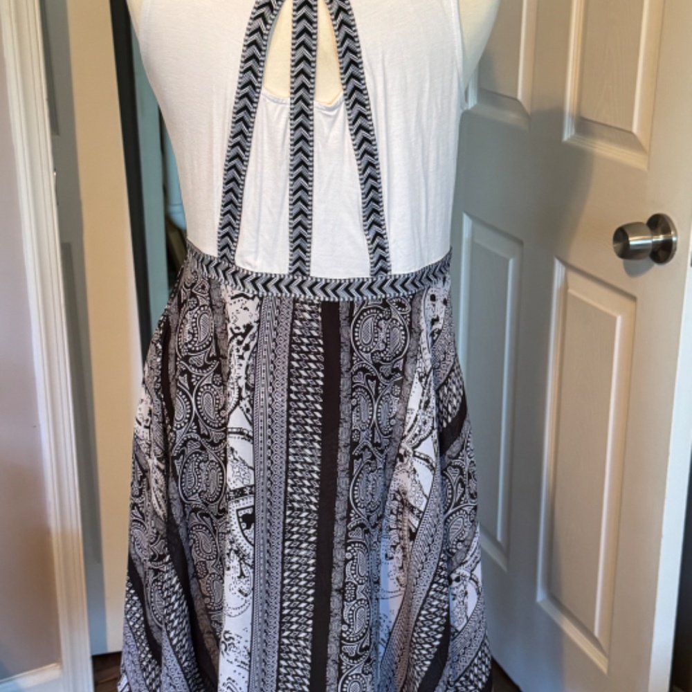 REDUCED!! Woman's Summer Dress, Size Large, Cool and Comfy:}